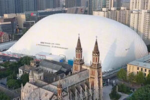 China impulsa la construcción sostenible con una cúpula hinchable de gran escala